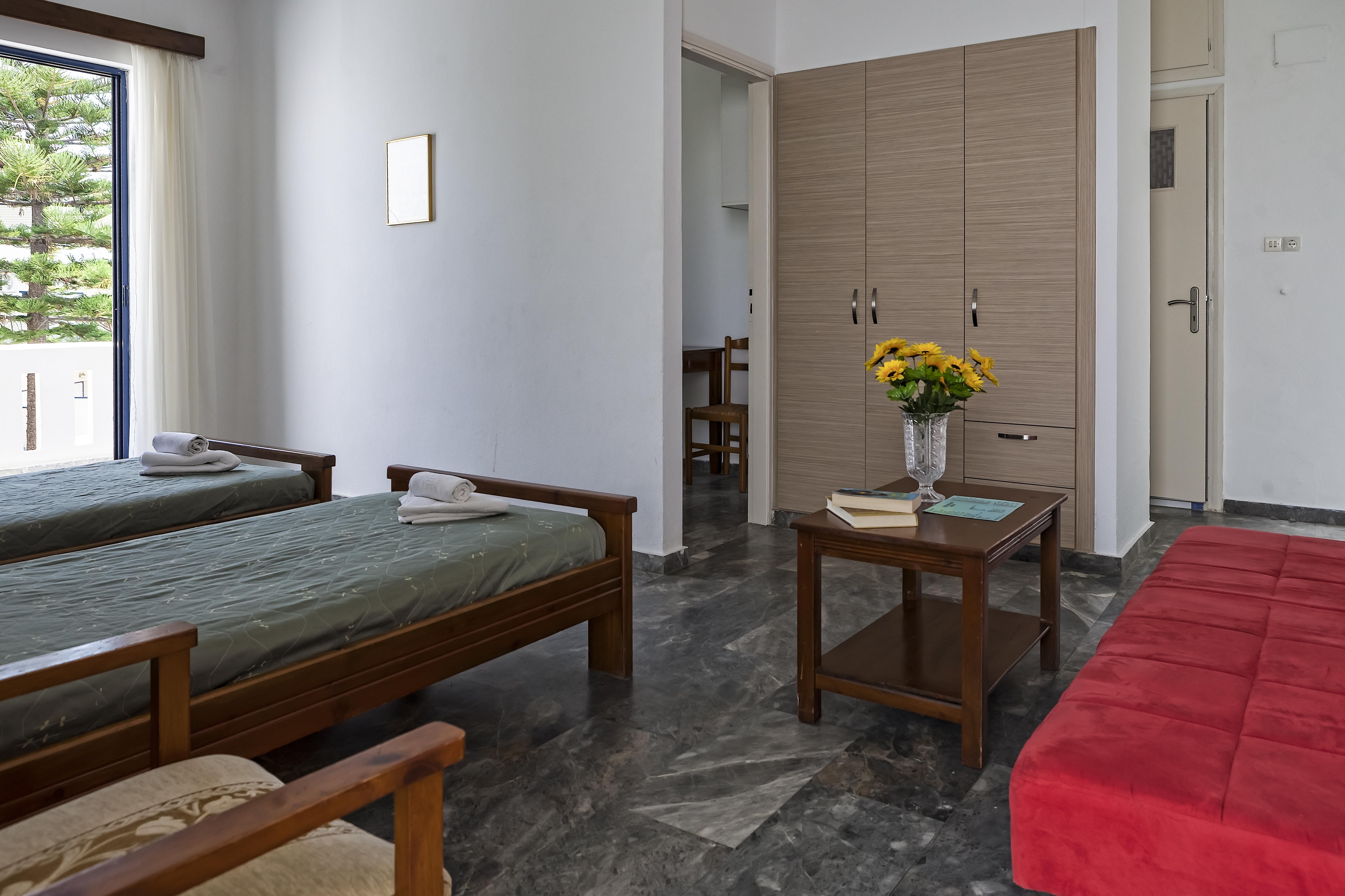 Aparthotel Cretan Sun à Adelianos Kampos Extérieur photo