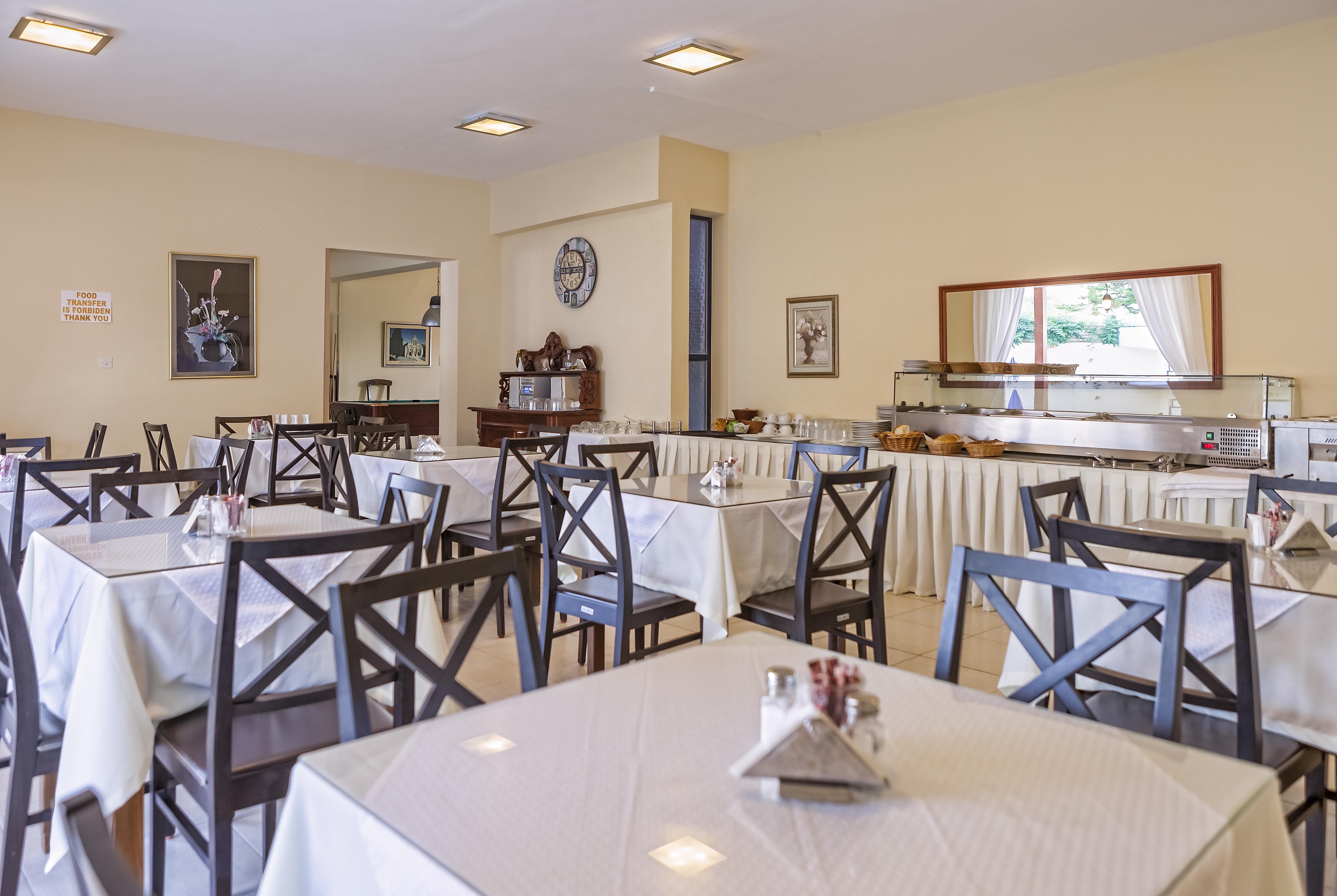 Aparthotel Cretan Sun à Adelianos Kampos Extérieur photo